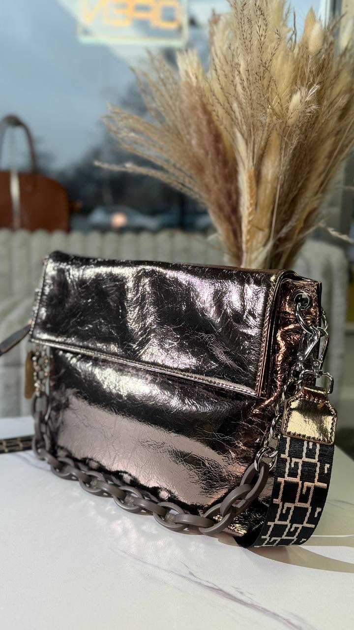 The Celeste Luxe – A Bold Statement of Elegance and Shine