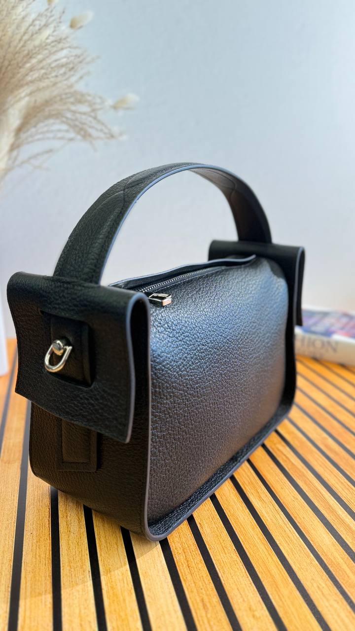 Luxe Structura – The Epitome of Modern Elegance