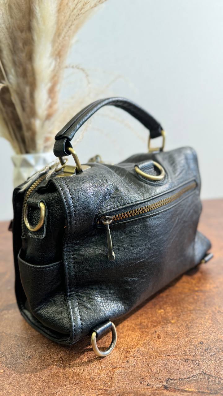 URBAN CHIC Bag-Backpack – Freedom of Style in Every Move