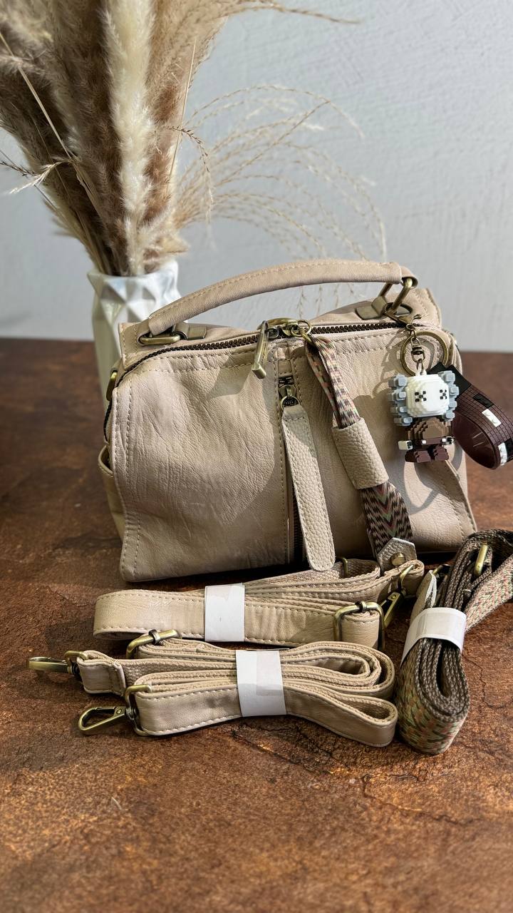 URBAN CHIC Bag-Backpack – Freedom of Style in Every Move