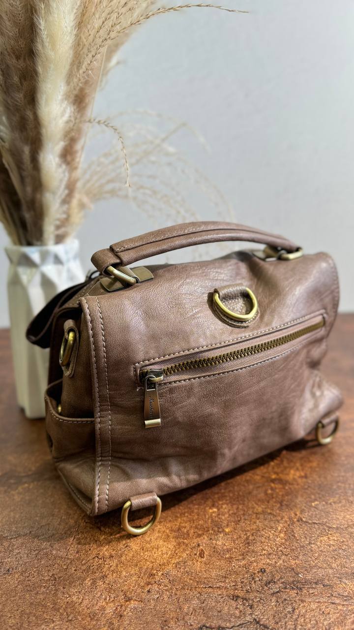 URBAN CHIC Bag-Backpack – Freedom of Style in Every Move