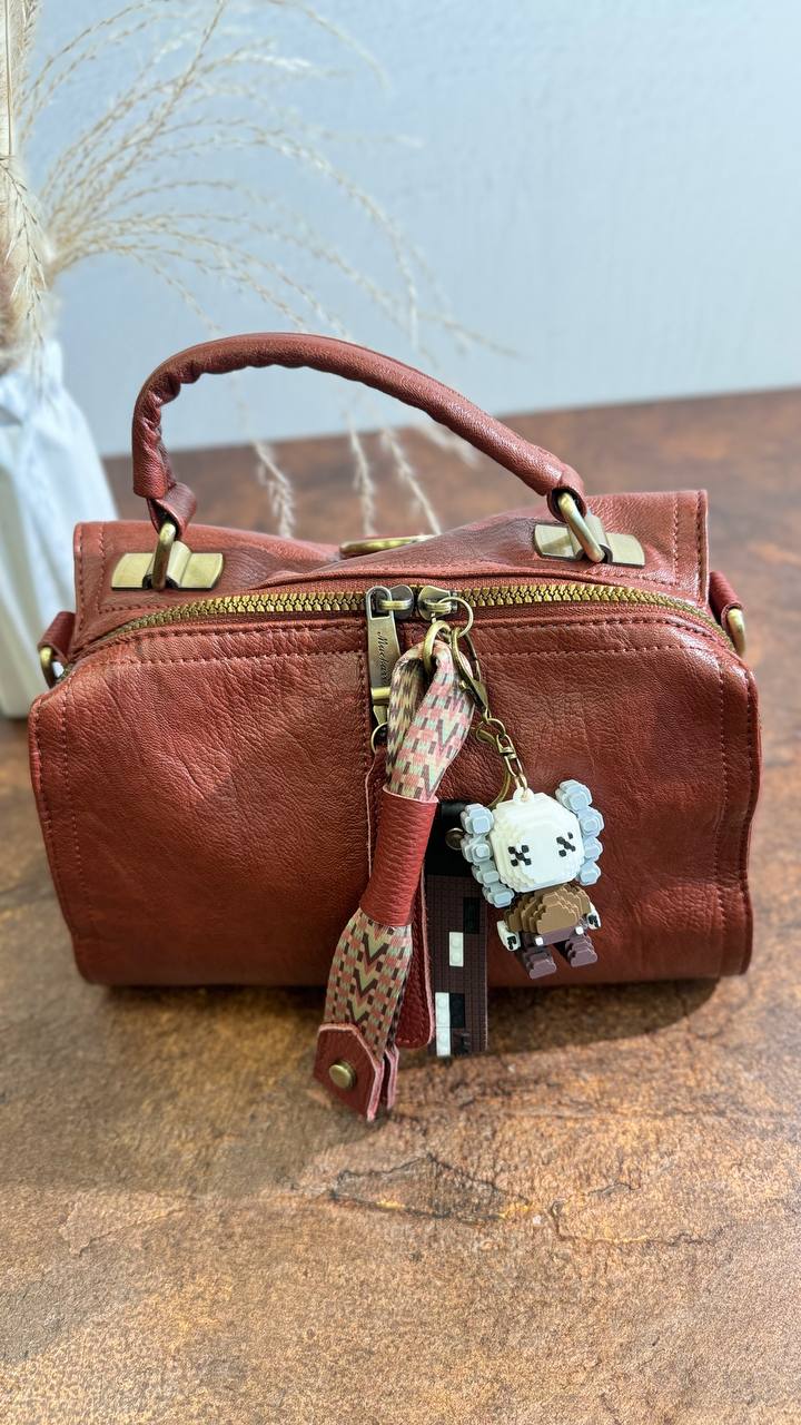 URBAN CHIC Bag-Backpack – Freedom of Style in Every Move