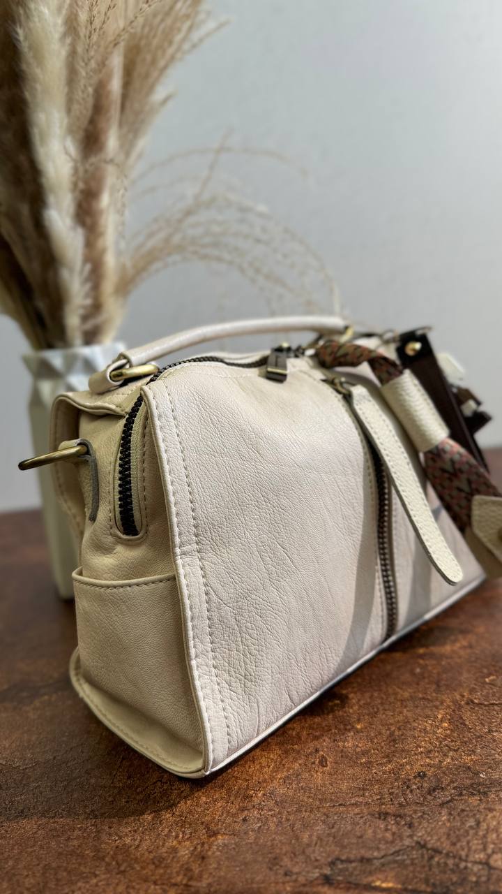 URBAN CHIC Bag-Backpack – Freedom of Style in Every Move