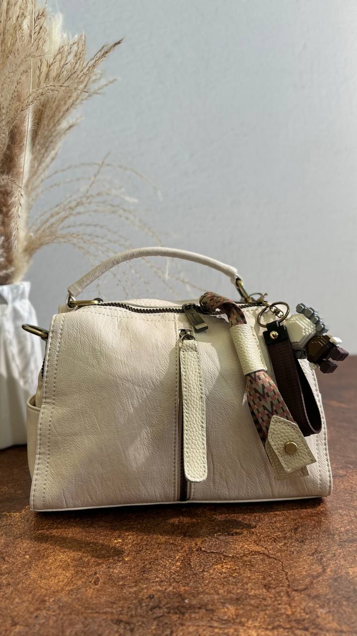 URBAN CHIC Bag-Backpack – Freedom of Style in Every Move