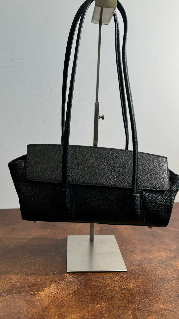 Élégance Bag – A Timeless Icon of Style