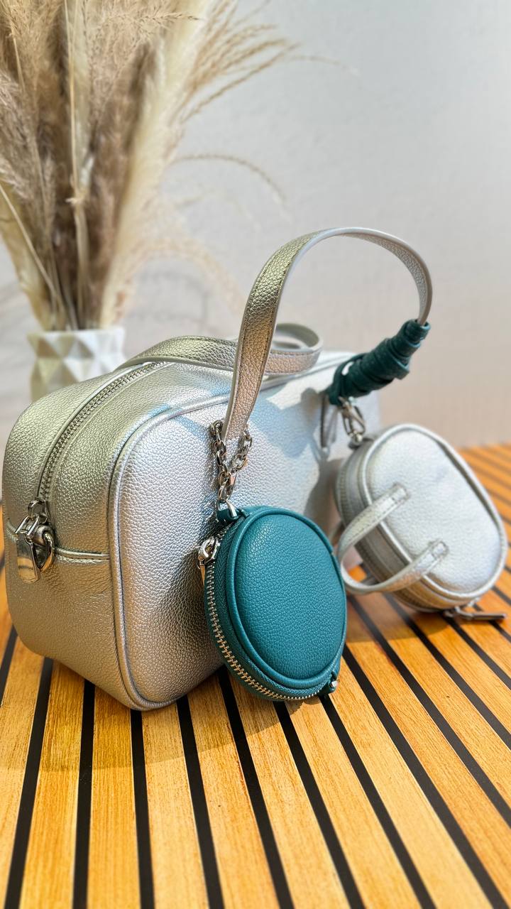 VIVIENNE Bag – Functional Style in Every Detail