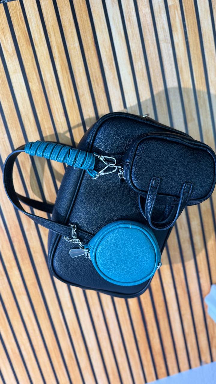 VIVIENNE Bag – Functional Style in Every Detail