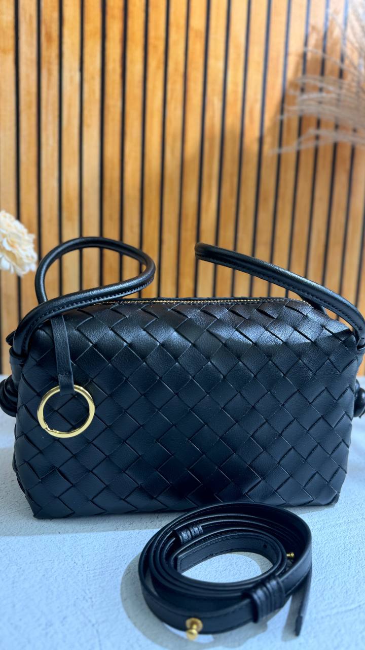 Artisan Weave™ – The Art of Texture
