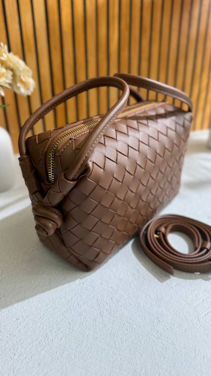 Artisan Weave™ – The Art of Texture