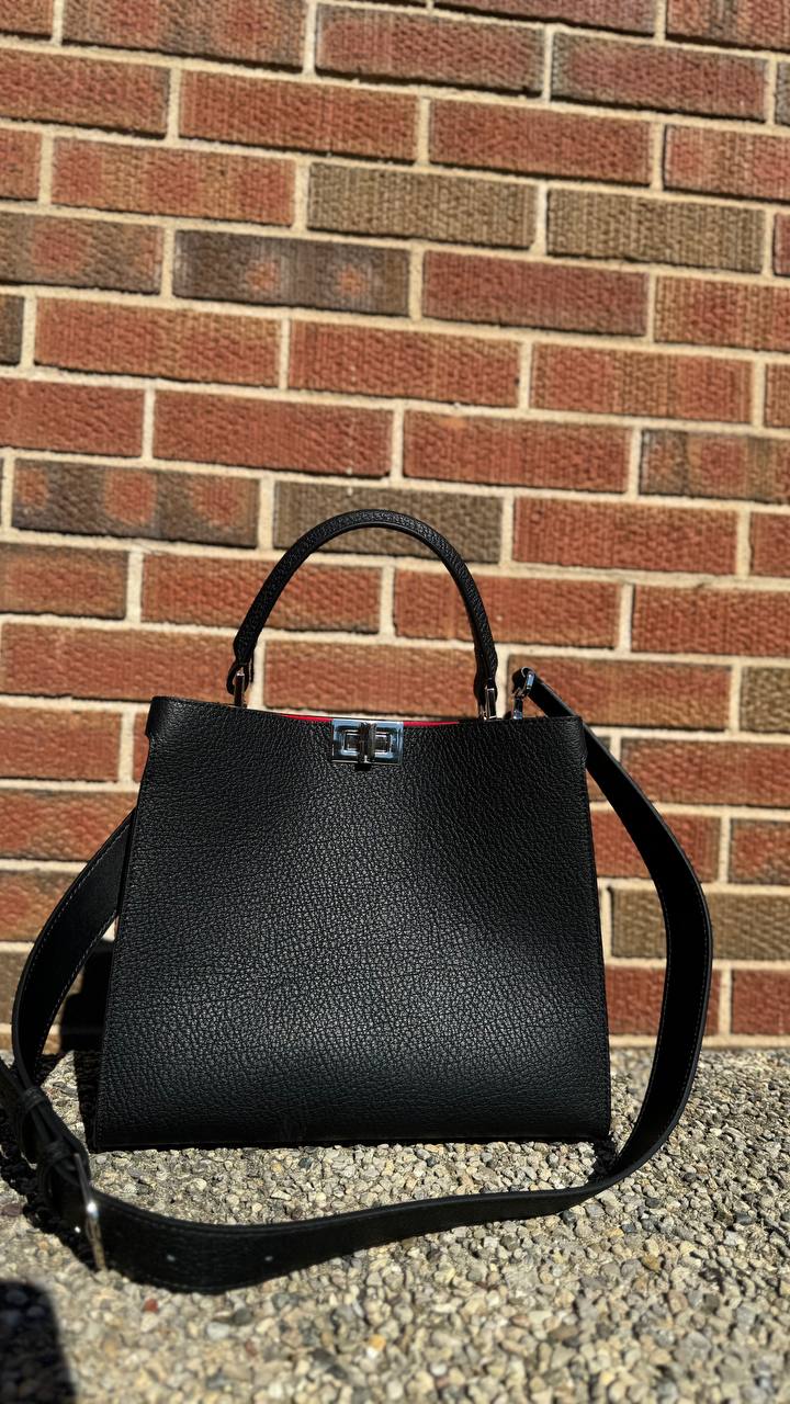 GRANDEUR Bag – Elegance and Functionality in Every Detail