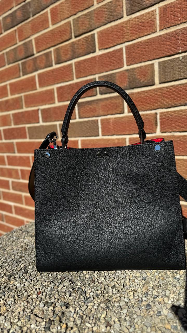 GRANDEUR Bag – Elegance and Functionality in Every Detail