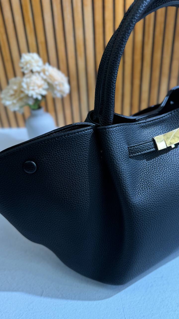 Tote Bag “BellaVita” – Italian Chic and Practicality in Every Detail