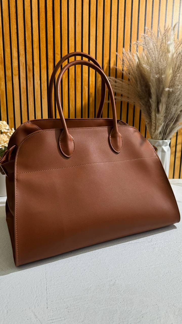 Eleganza Bag. Italy