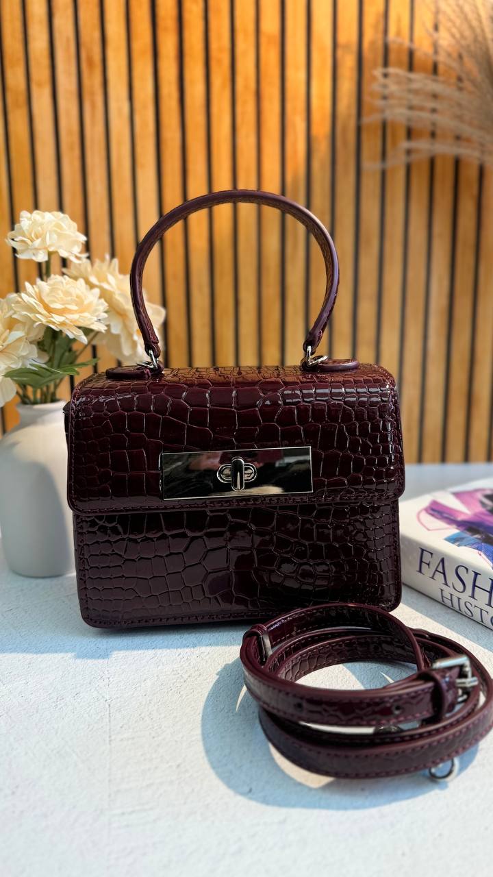 Royal Croco” – Exquisite Elegance