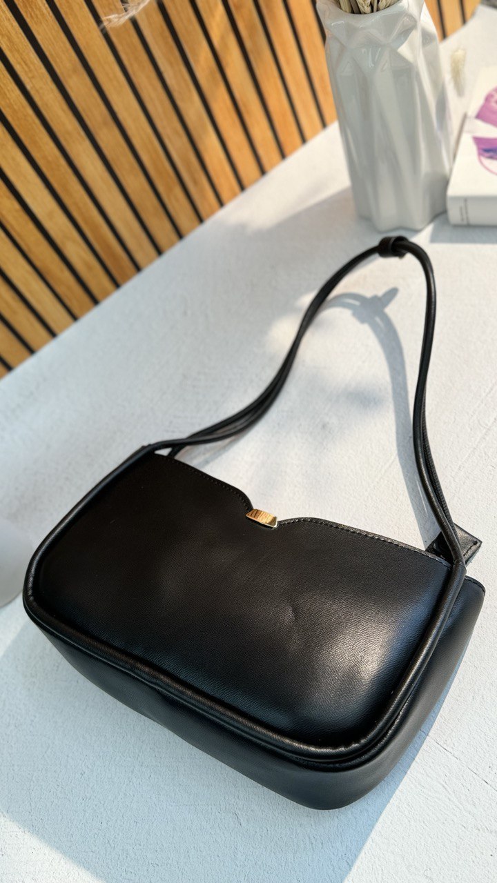 Timeless Elegance – Genuine Leather Handbag with Top Handle