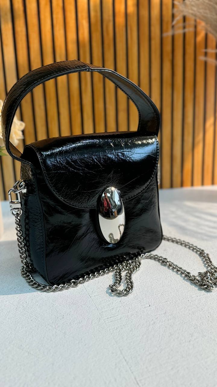 Genuine Leather Bag Silver Luxe – A Stylish Accessory for Everyday and Special Occasions