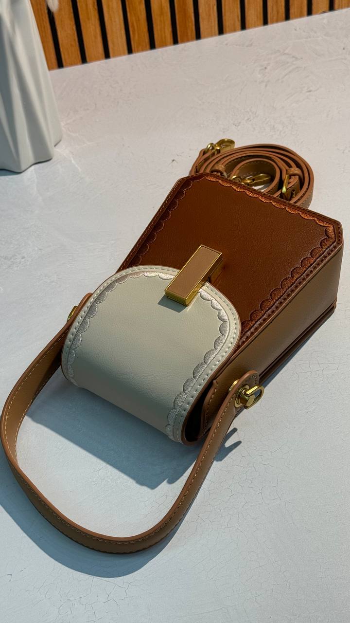 Genuine Leather Royal Grace Bag