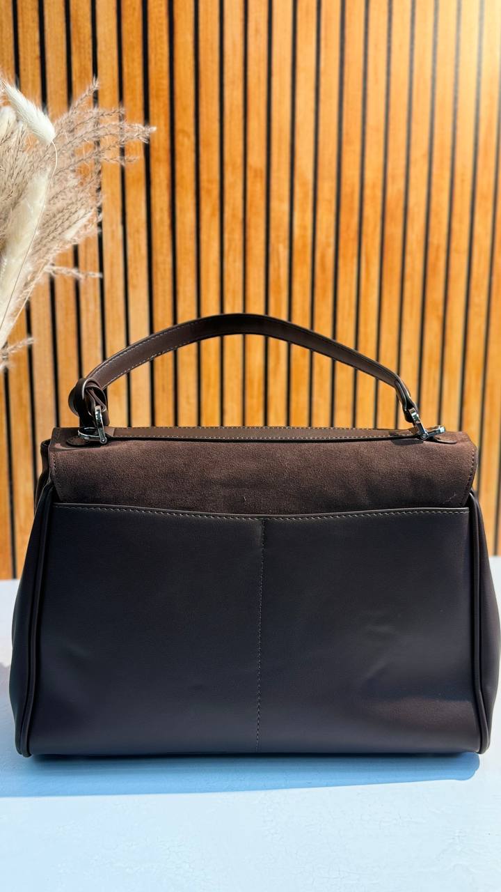 Nubuck and Leather Handbag – Timeless Elegance and Premium Quality