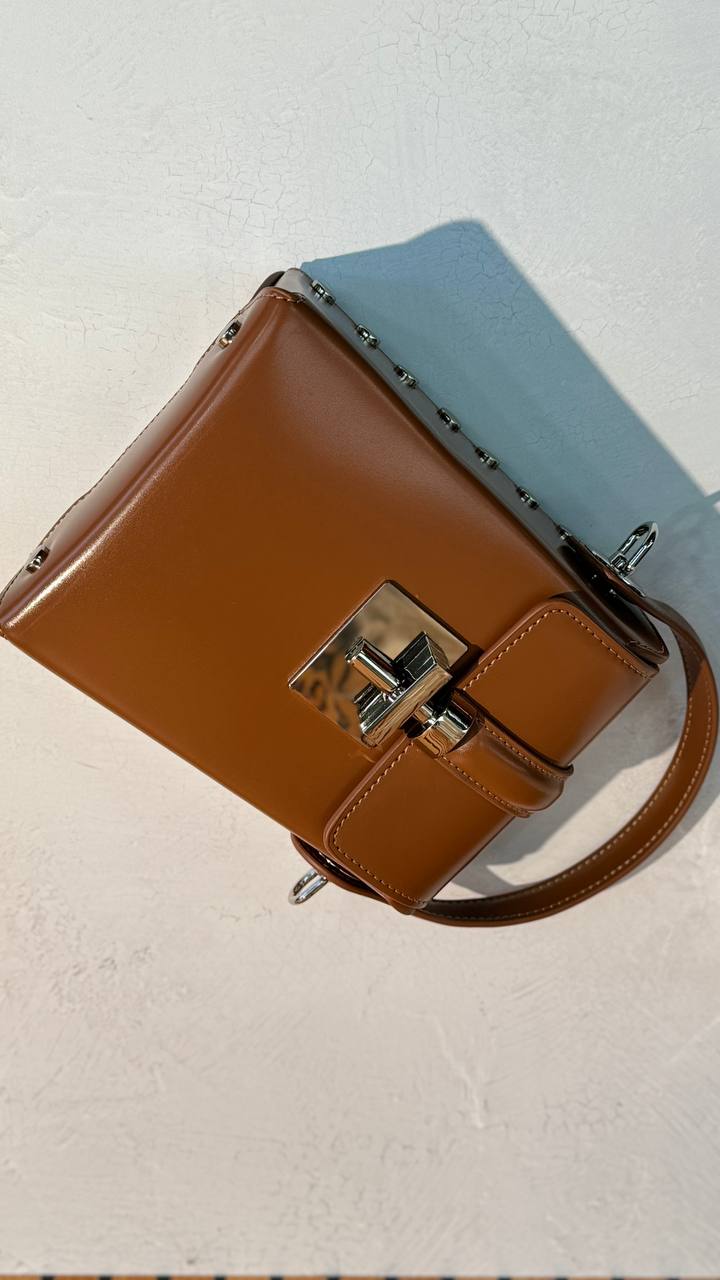 Crossbody Bag in Genuine Leather
