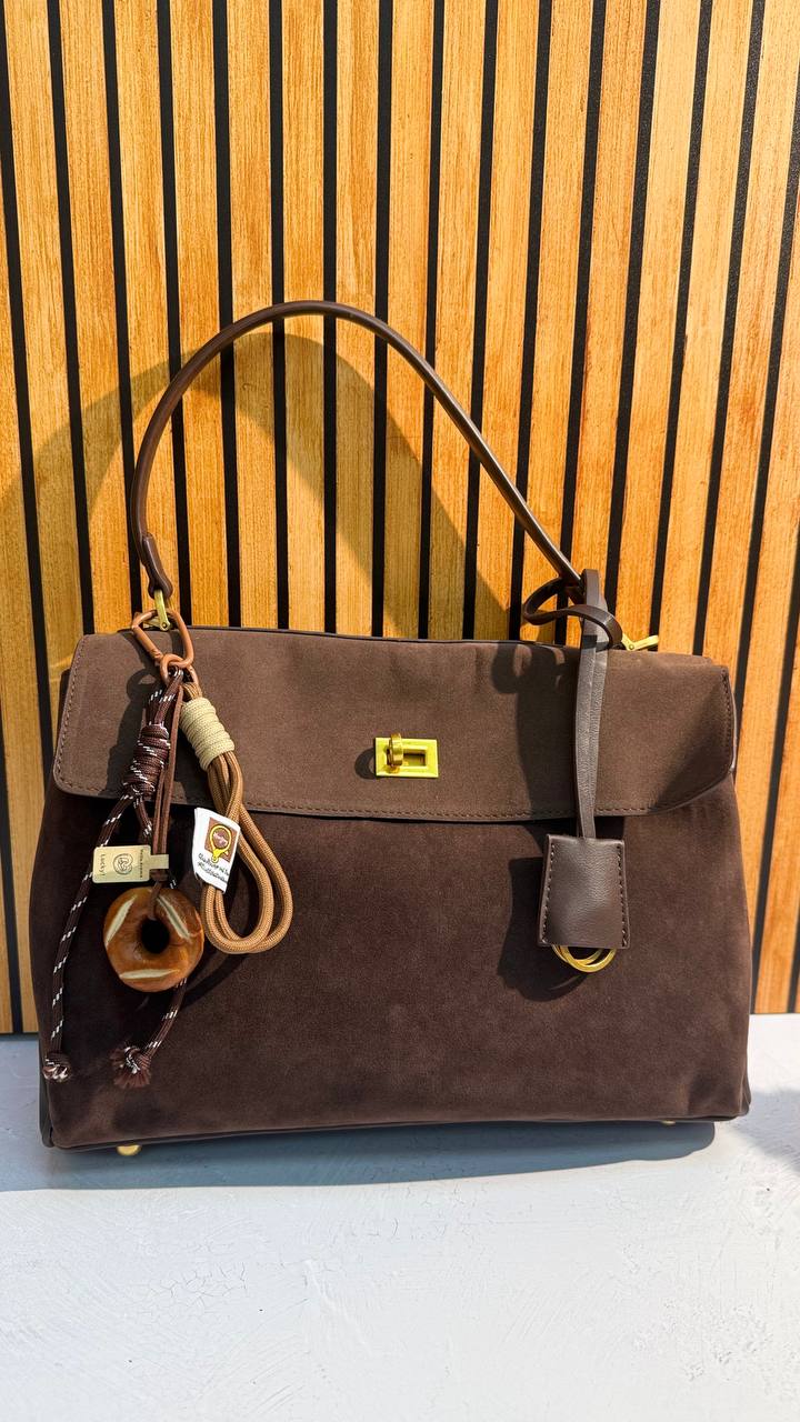 Nubuck and Leather Handbag – Timeless Elegance and Premium Quality