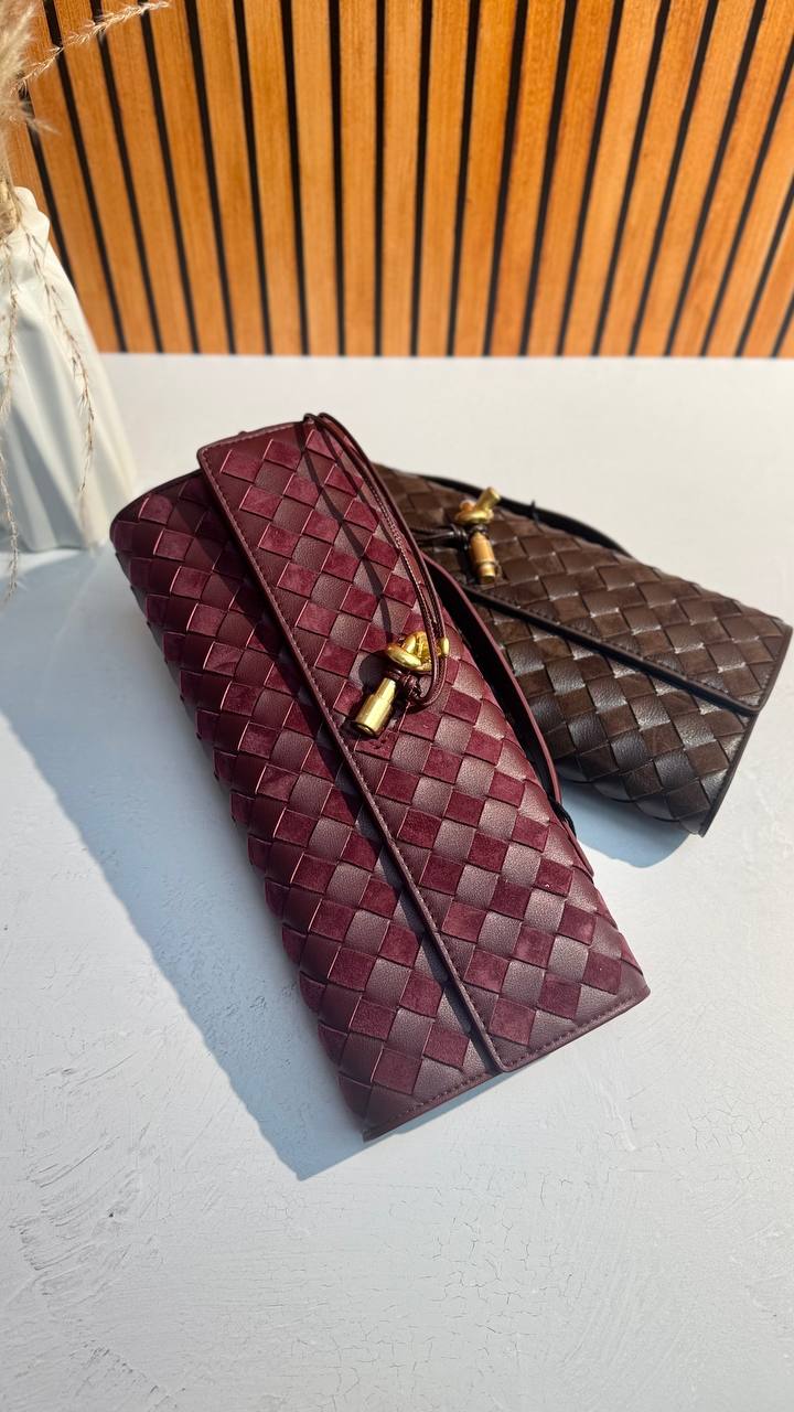 “Venezia Luxe Weave” – Italian Elegance in Every DetailIntroducing