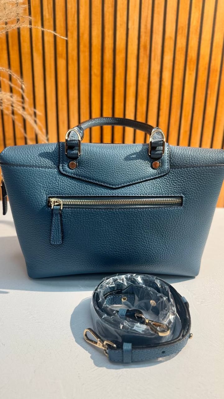 A stylish leather briefcase bag by Tony Bellucci