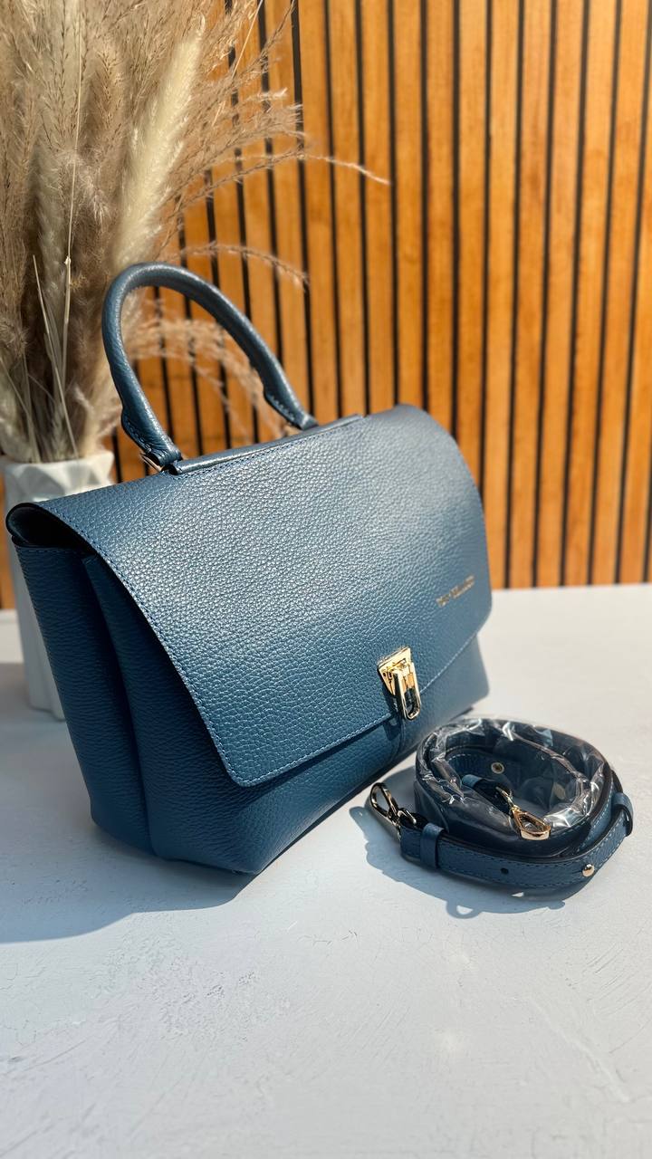 A stylish leather briefcase bag by Tony Bellucci