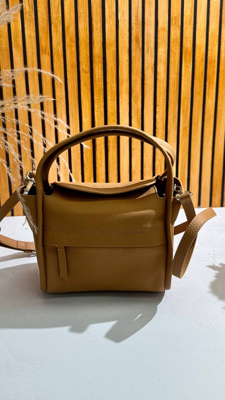 Luxora Leather Elegance – Premium Leather Bag with a Long Strap and Metal Feet