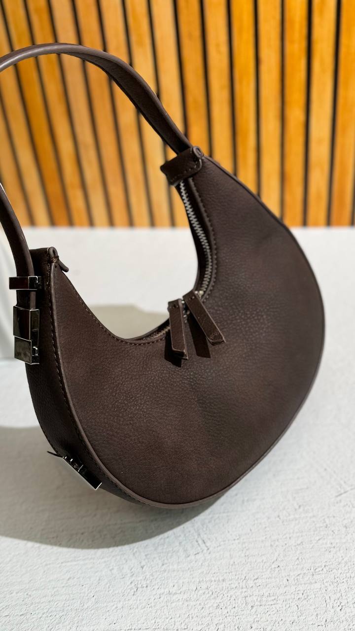 MOONBAG – Lunar Elegance in Your Hands