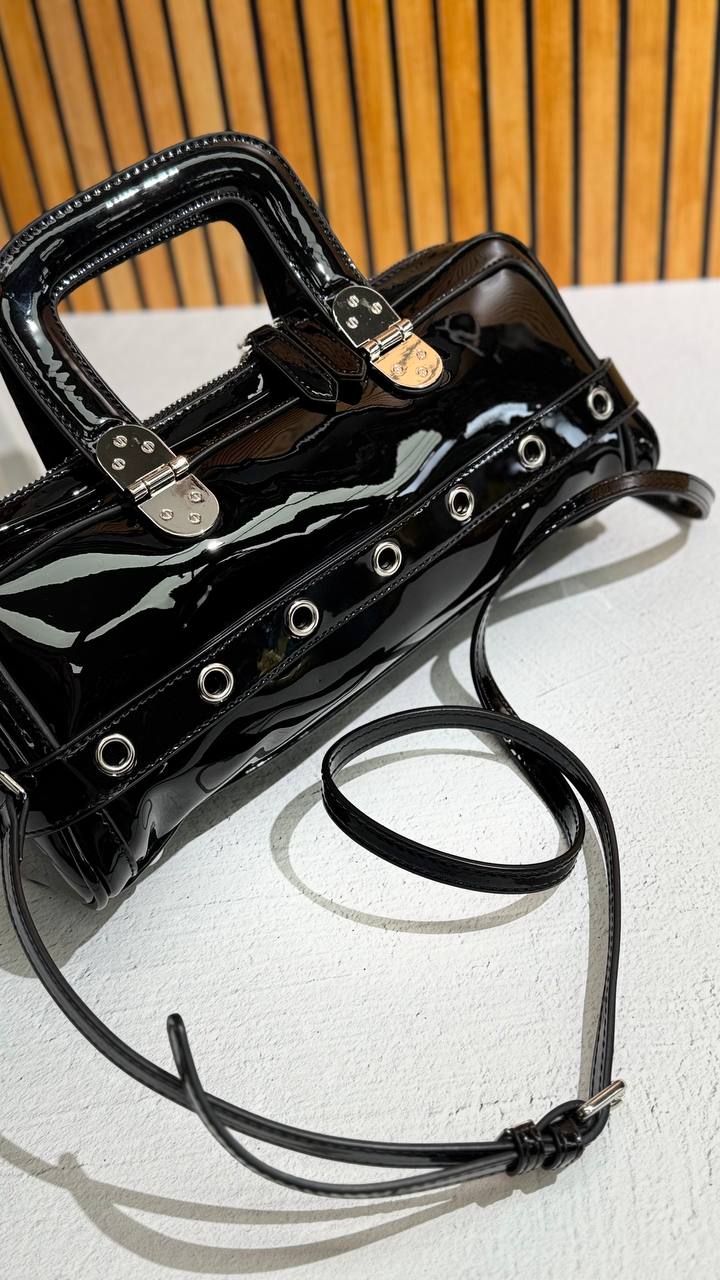 LUXE GLOSS PU HANDBAG – THE POWER STATEMENT BAG YOU NEED