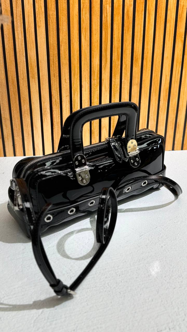 LUXE GLOSS PU HANDBAG – THE POWER STATEMENT BAG YOU NEED