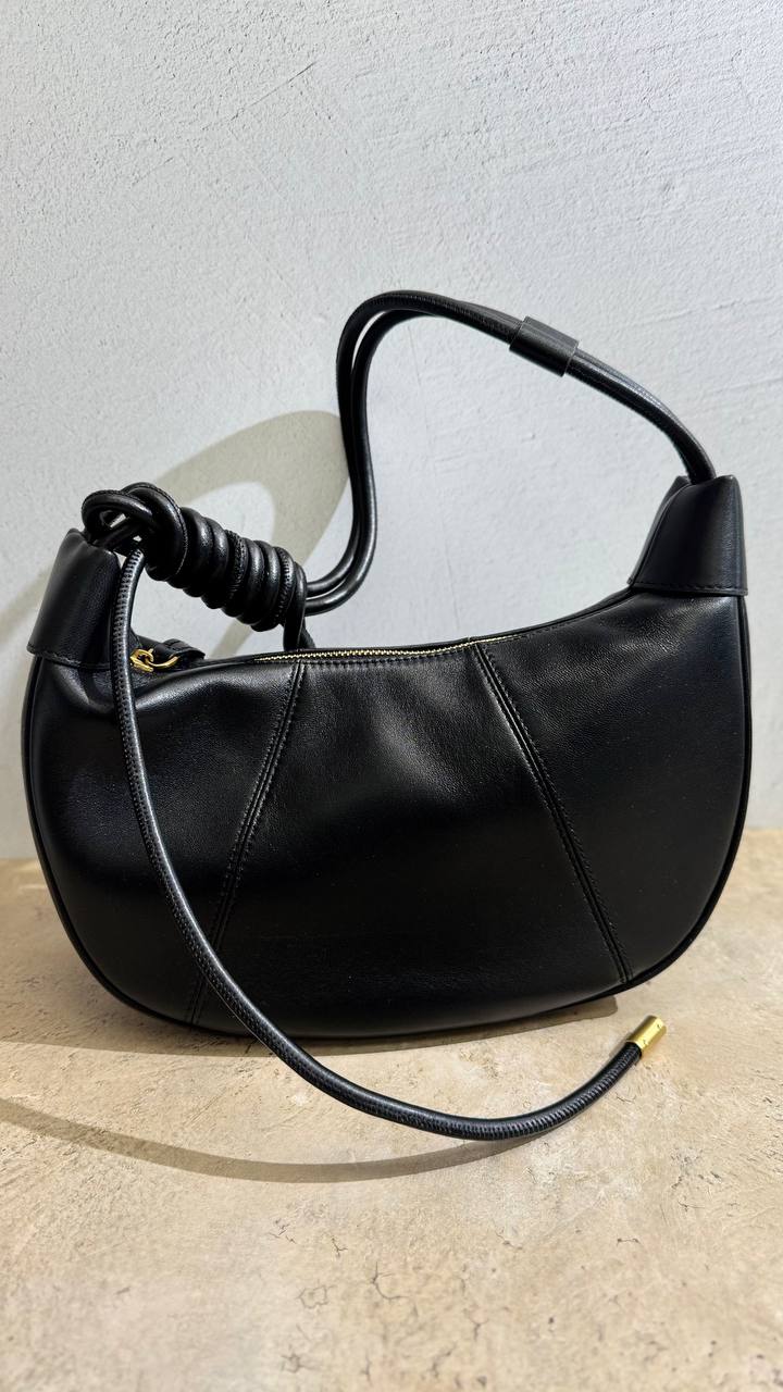 Elegant Adjustable Leather Shoulder Bag