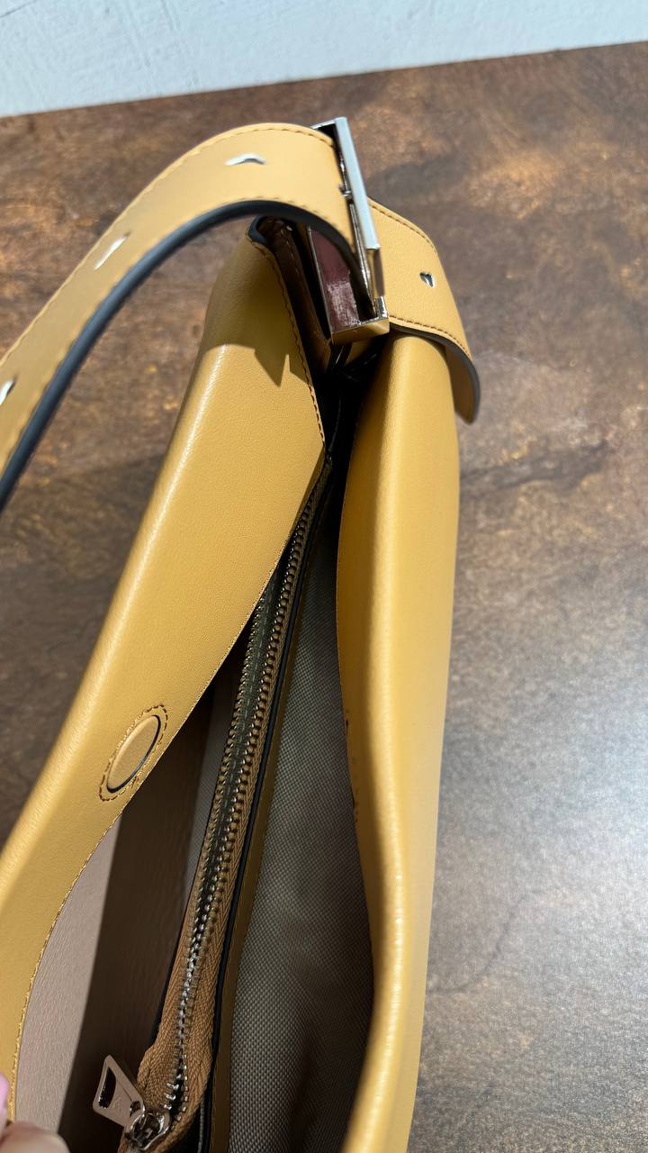 AVA — Handbag Geometry of Elegance