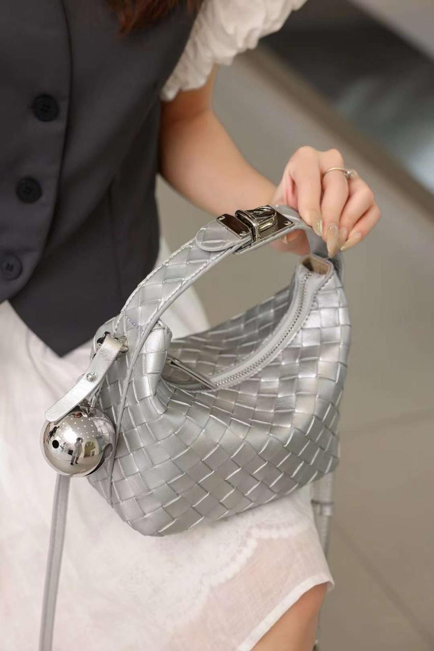 Iconic Texture | Genuine Leather Bag with Signature Weave