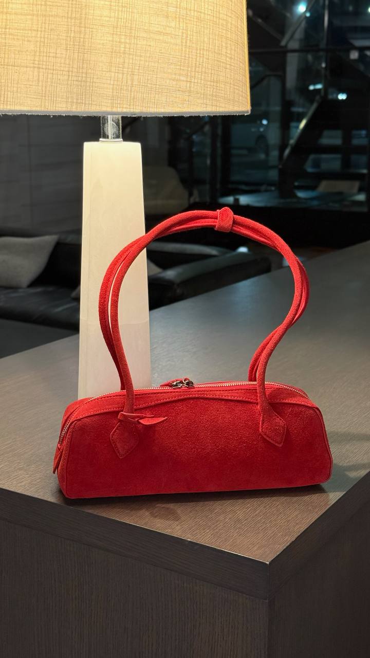 Genuine Suede Bag — Style and Luxury in Every Move