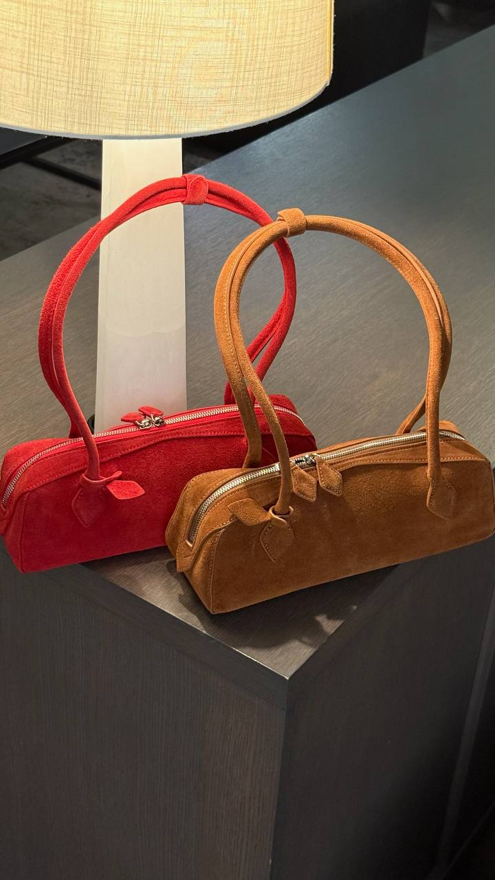 Genuine Suede Bag — Style and Luxury in Every Move