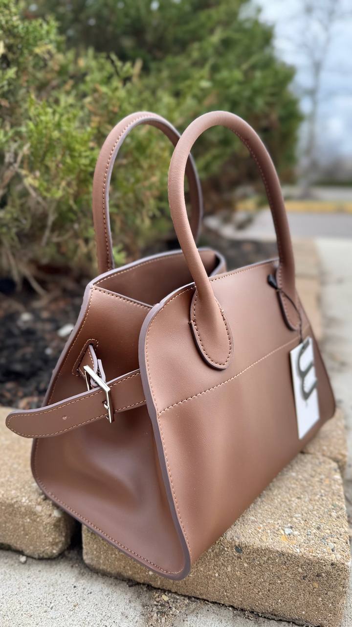Savona – A Genuine Leather Bag That Embodies Style and Status