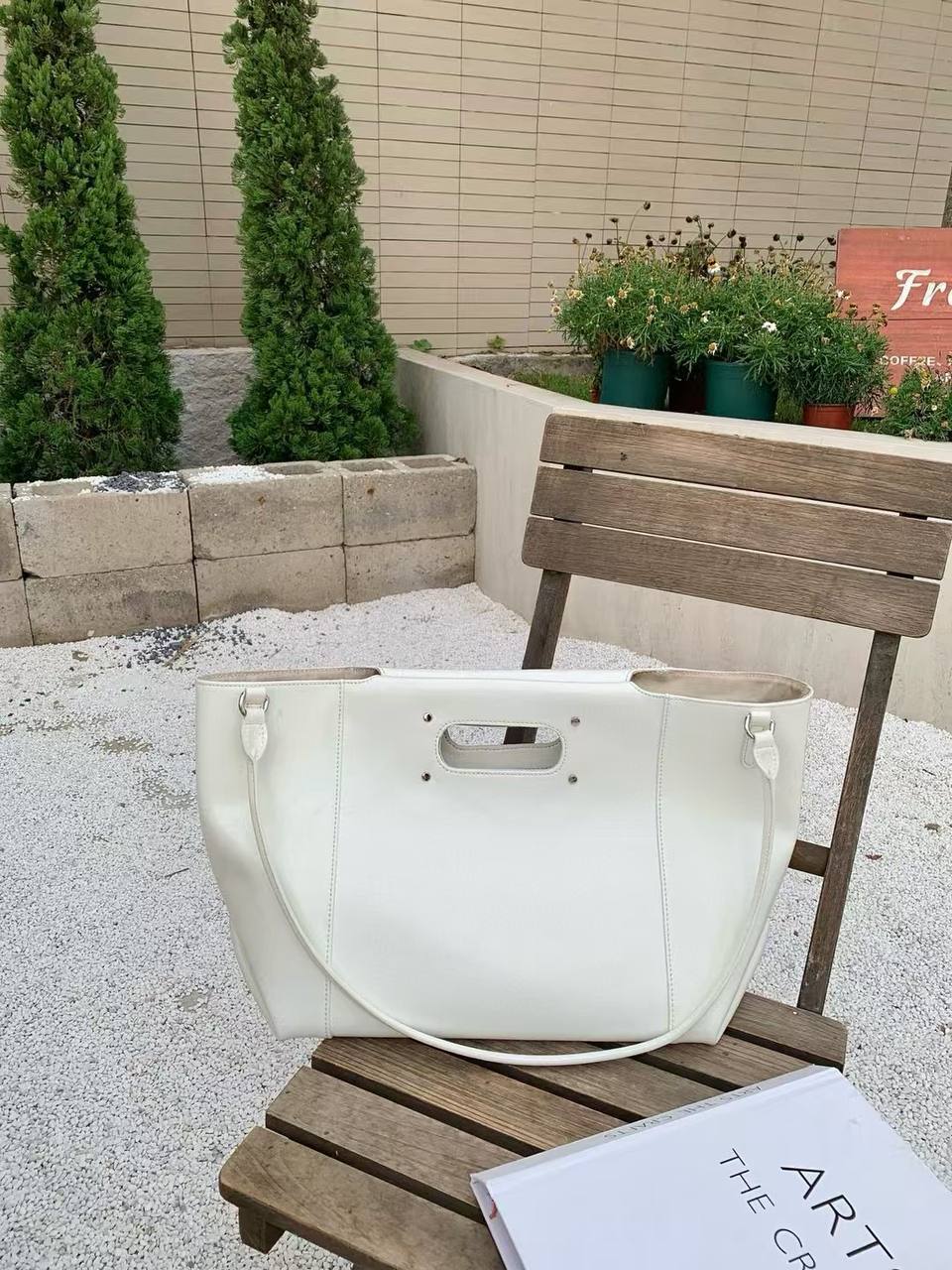 Genuine Leather Shopper Bag — A Bold Statement of Style