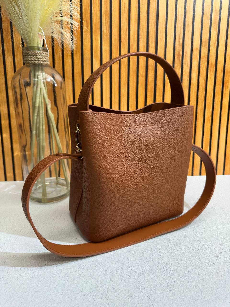 Monéva DuoLeather — Genuine Grained Leather Bag with Two Straps