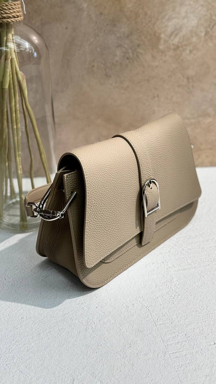 LÉCLAT – Premium Genuine Leather Bag with Timeless Structure