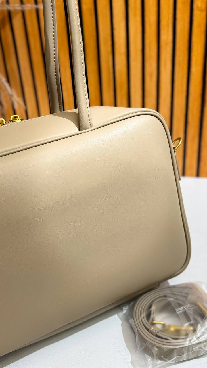 Linea Eleganza — Classic Genuine Leather Bag with Adjustable Strap