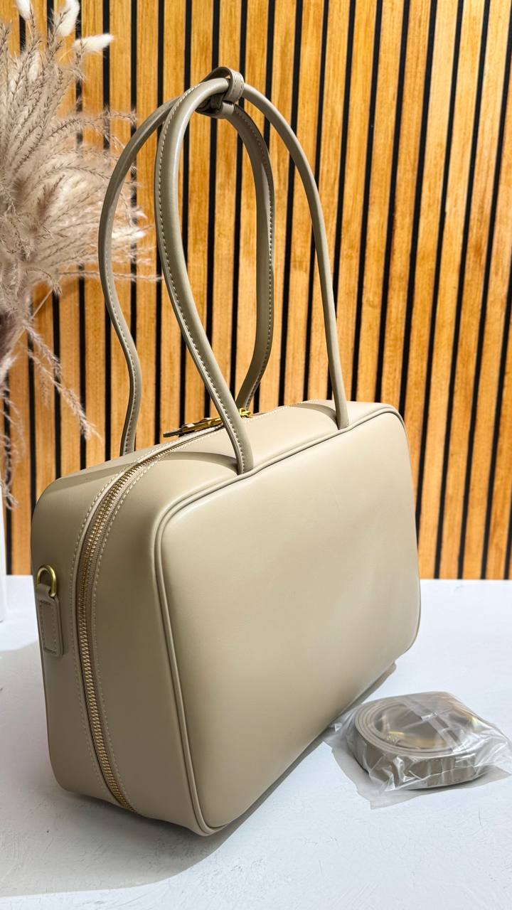 Linea Eleganza — Classic Genuine Leather Bag with Adjustable Strap