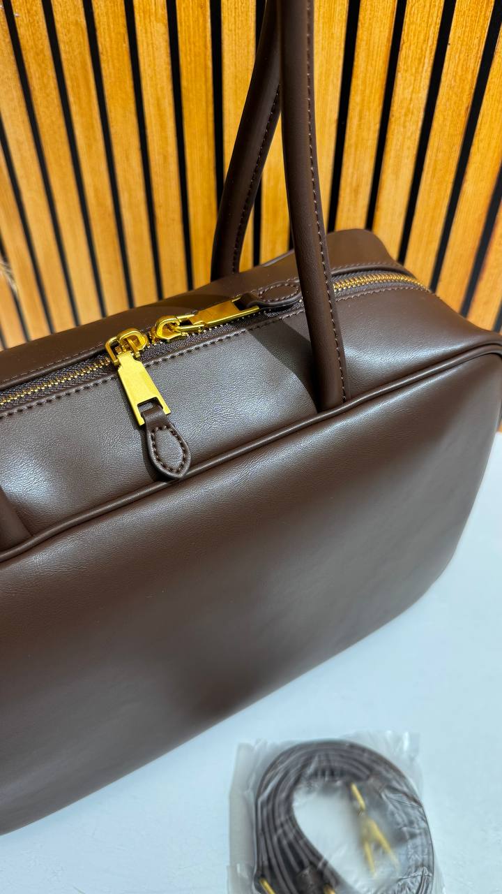 Linea Eleganza — Classic Genuine Leather Bag with Adjustable Strap