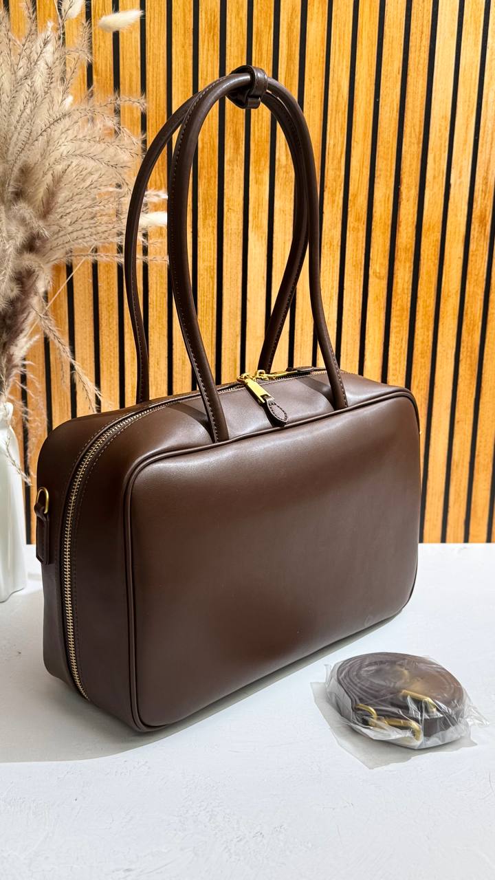 Linea Eleganza — Classic Genuine Leather Bag with Adjustable Strap