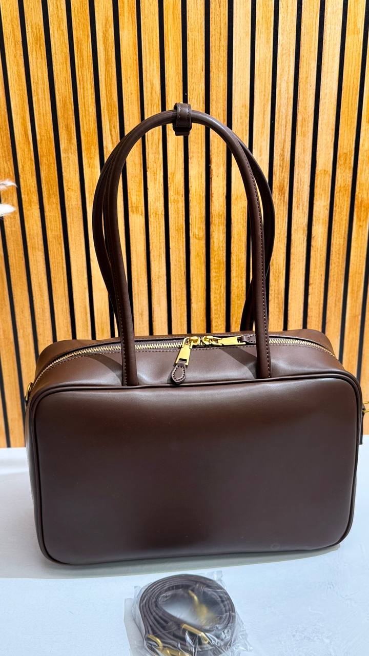 Linea Eleganza — Classic Genuine Leather Bag with Adjustable Strap