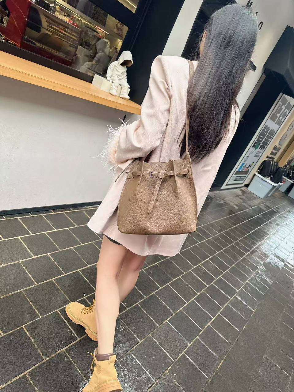“Prestige Grain – 100% Full Leather Tote”