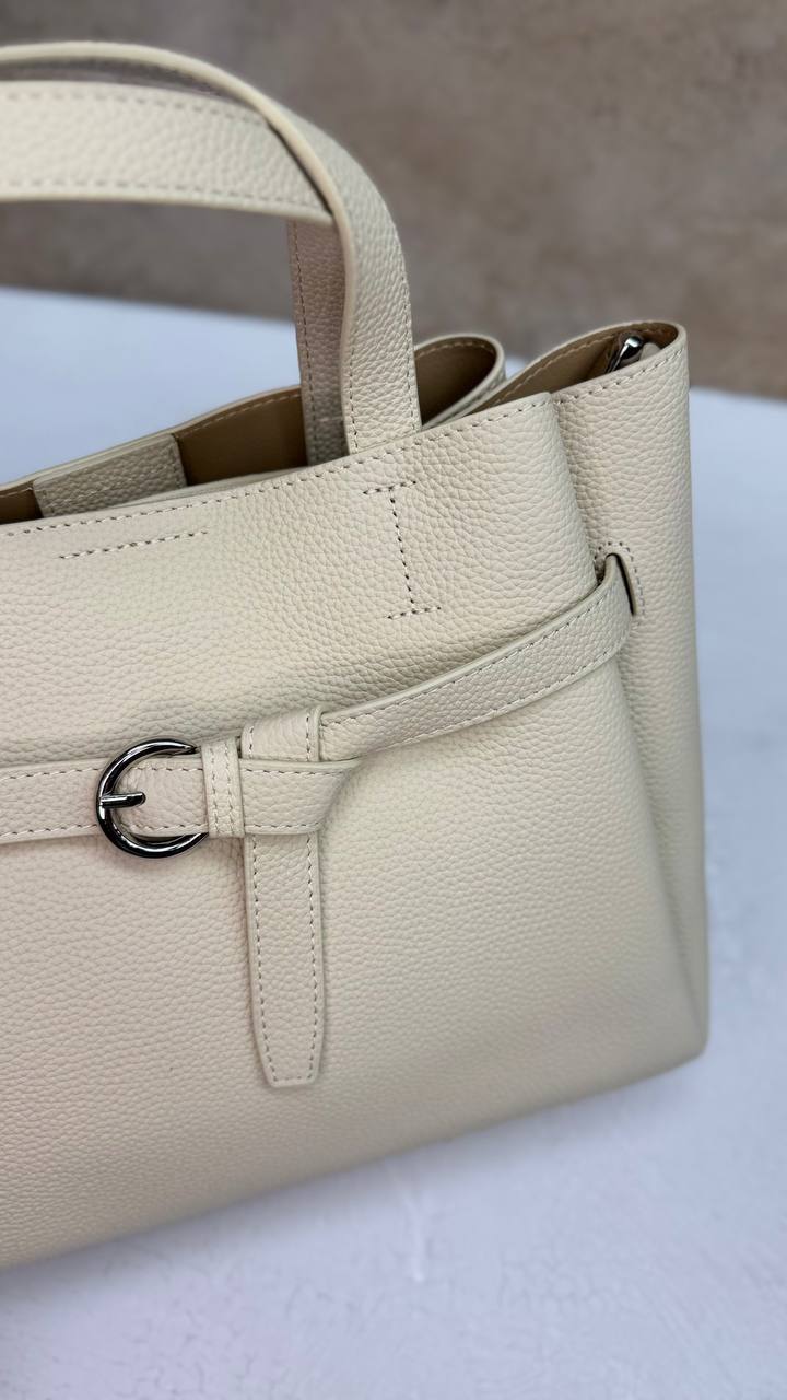 Urban Luxe Tote — Grain Leather Elegance &amp; Everyday Functionality
