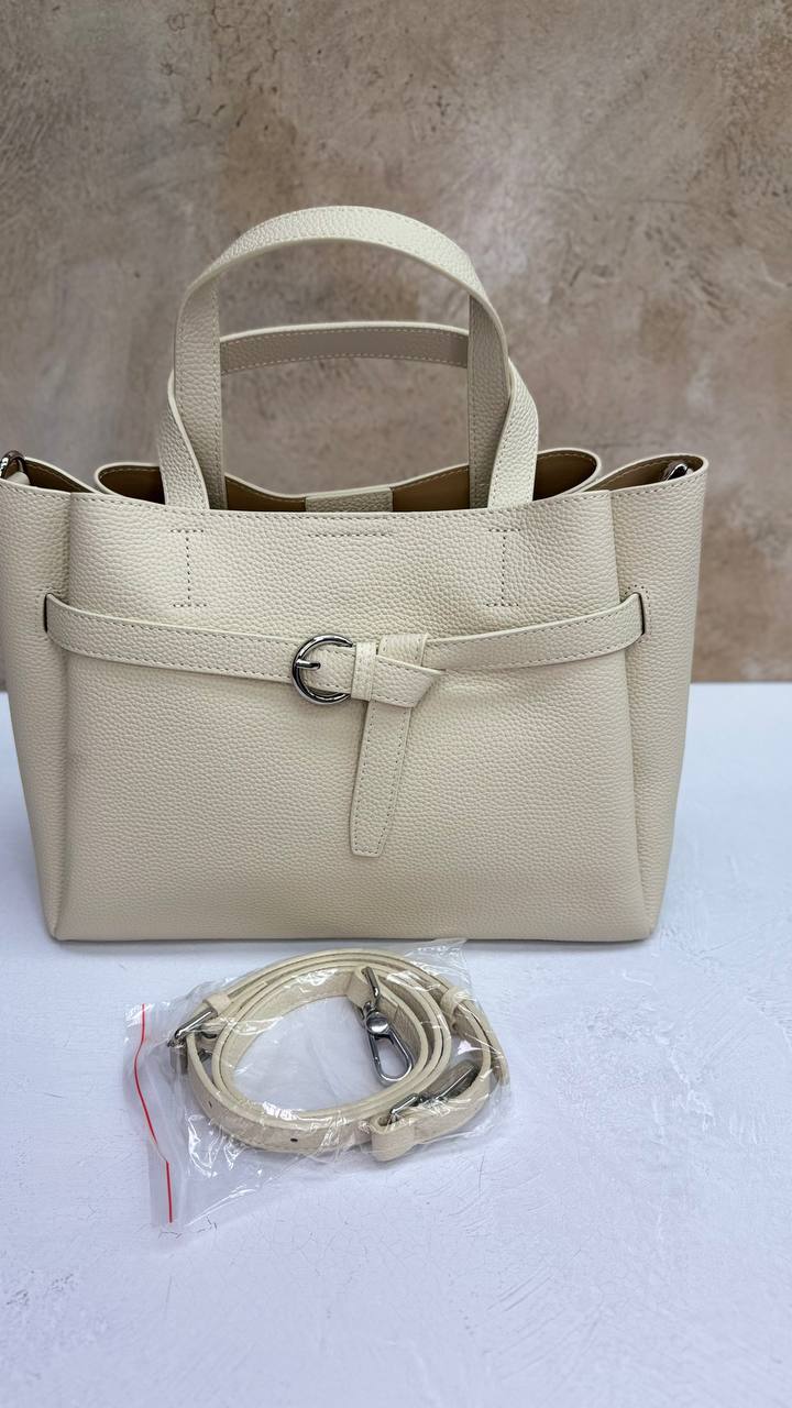 Urban Luxe Tote — Grain Leather Elegance &amp; Everyday Functionality