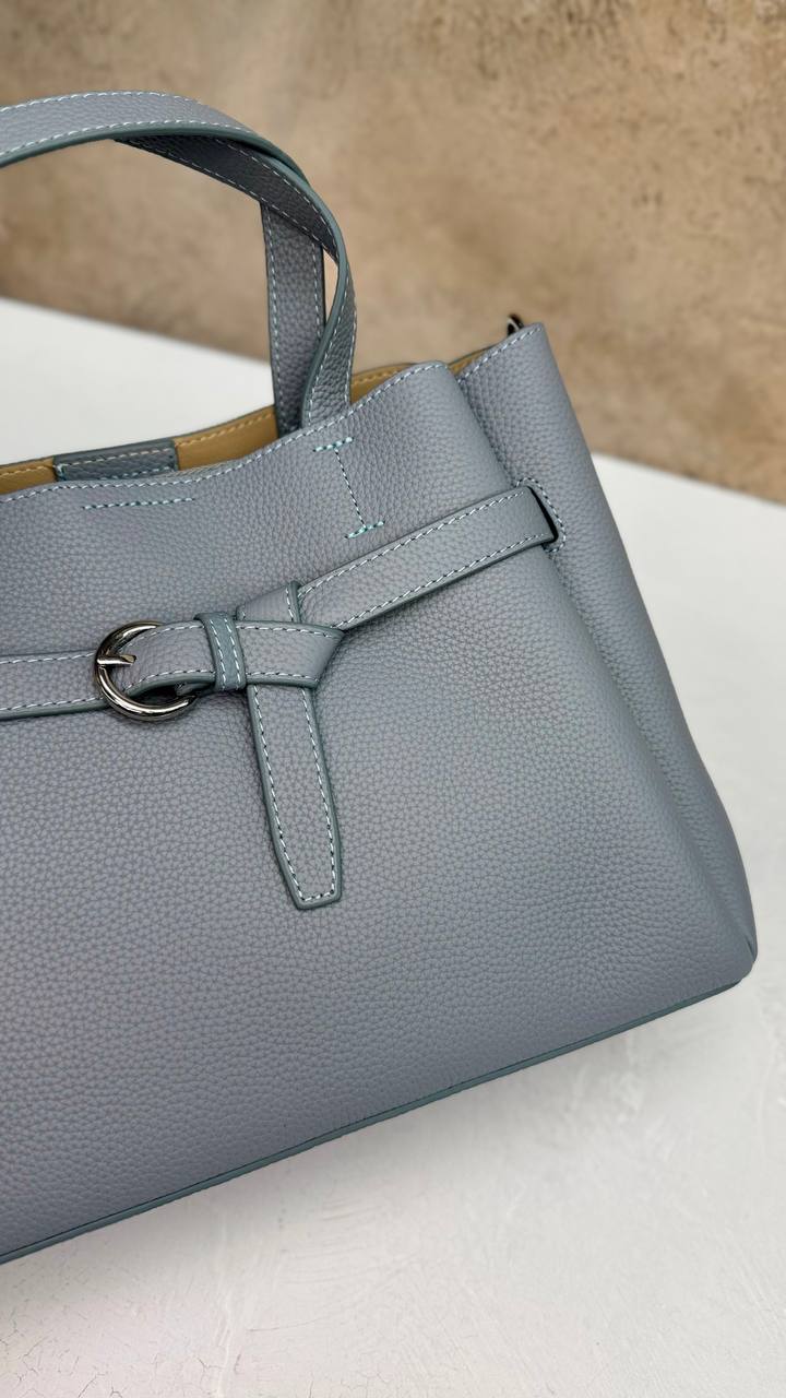 Urban Luxe Tote — Grain Leather Elegance &amp; Everyday Functionality
