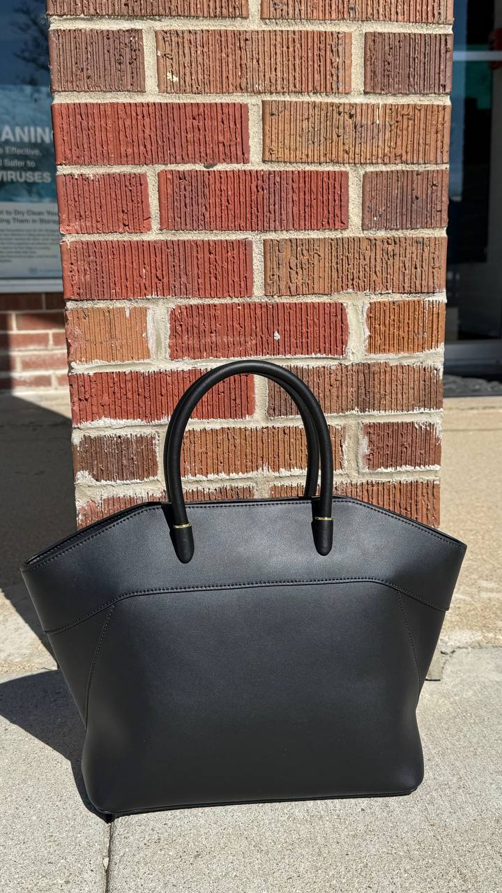 Gleam Luxe — Genuine Leather Tote Bag with a Metallic Shine ✨